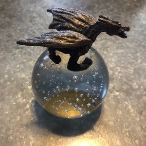 Dragon crystal ball paper weight